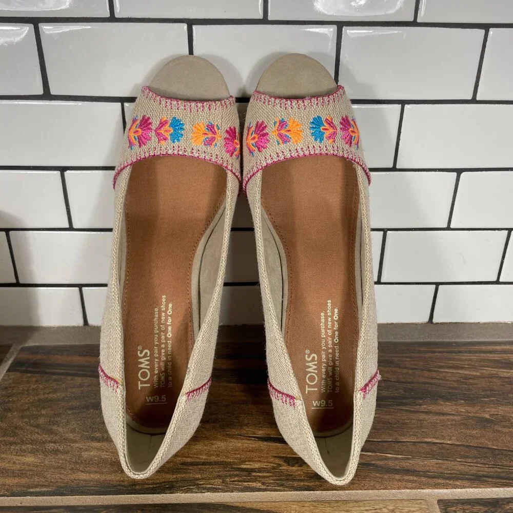 Toms Stella Womens Size 9.5 Shoes Natural Burlap Embroidery Peep Toe Wedge Heel